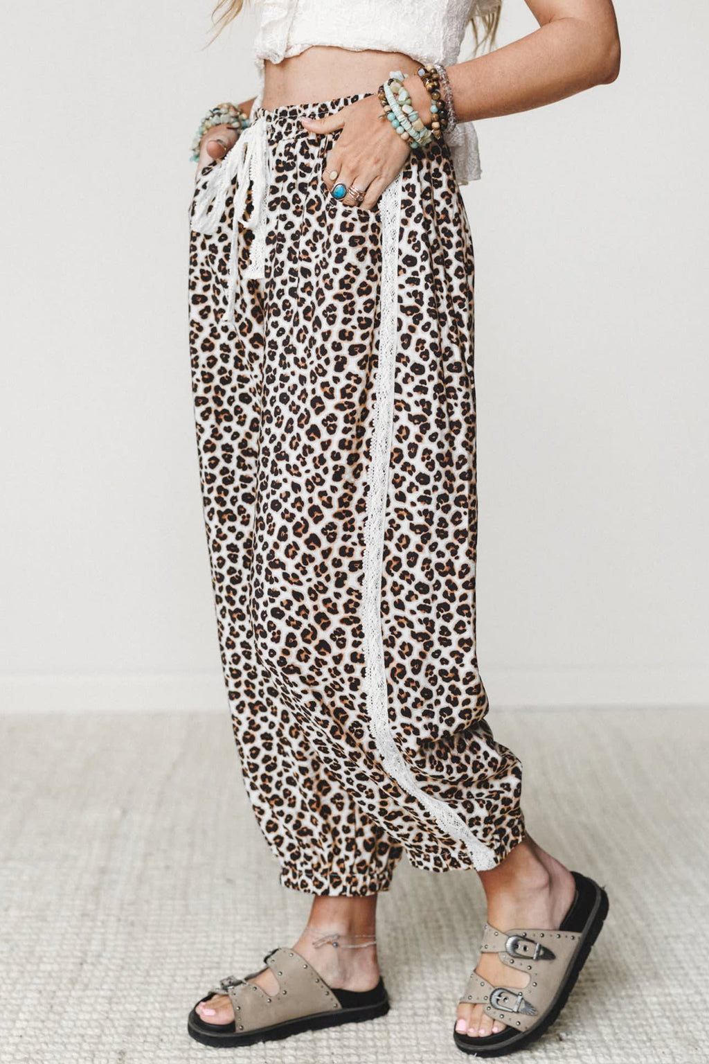 Black Leopard Print Ankle-Length Elastic Waist Pants