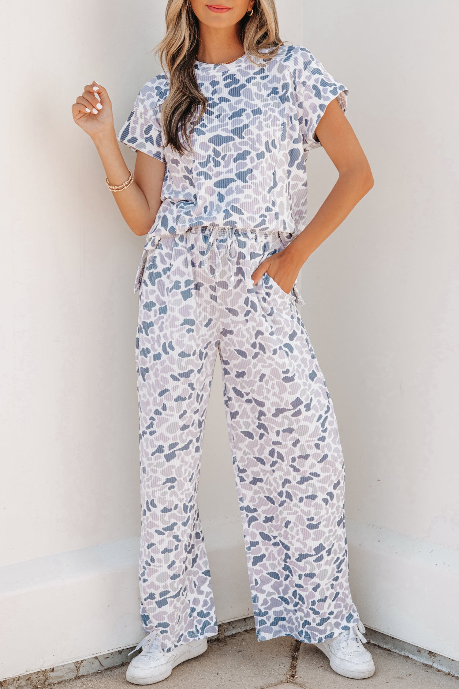 Beige Camouflage Print Twisted Rib Loose Tee Drawstring Pants Set