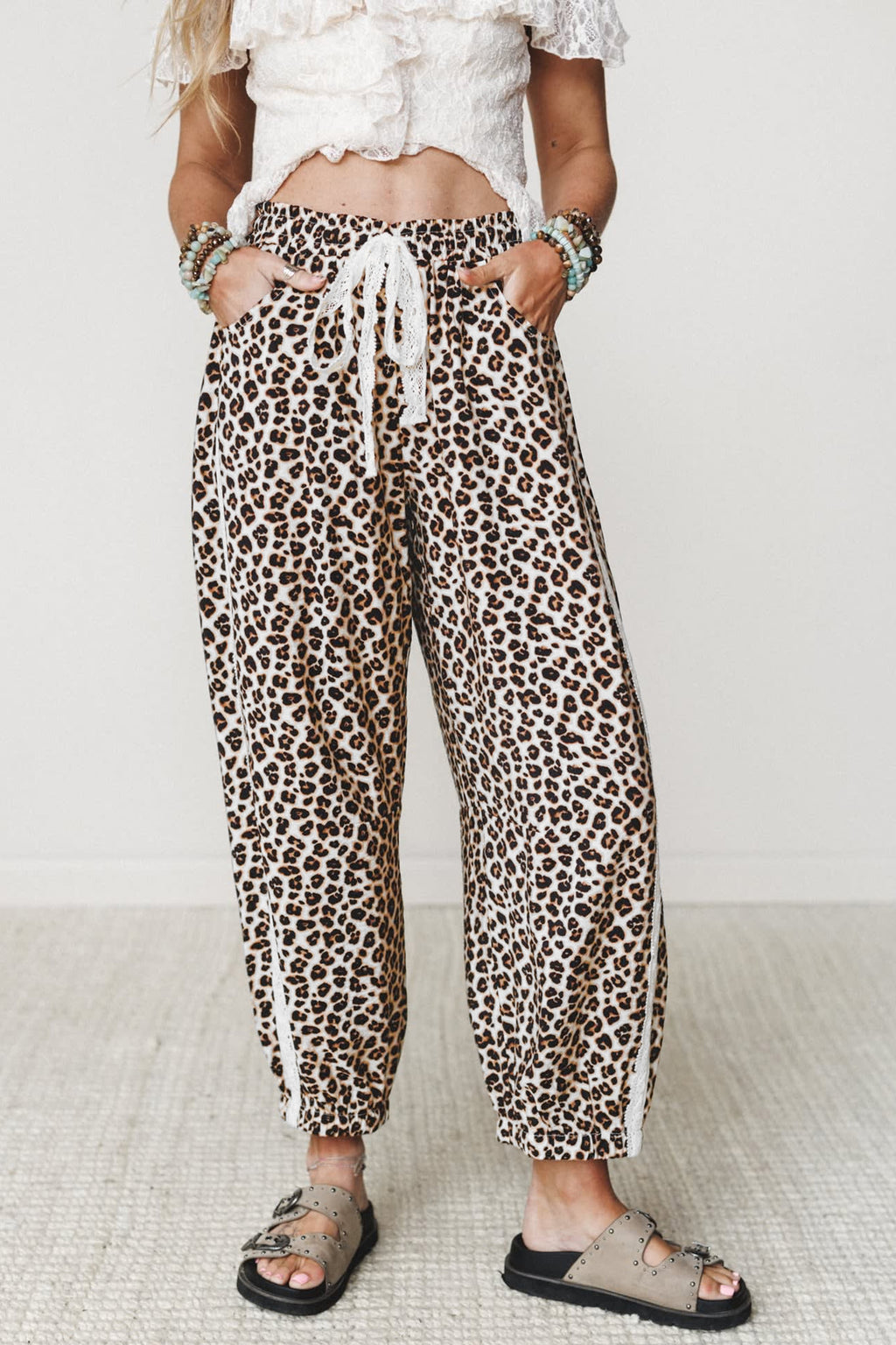 Black Leopard Print Ankle-Length Elastic Waist Pants